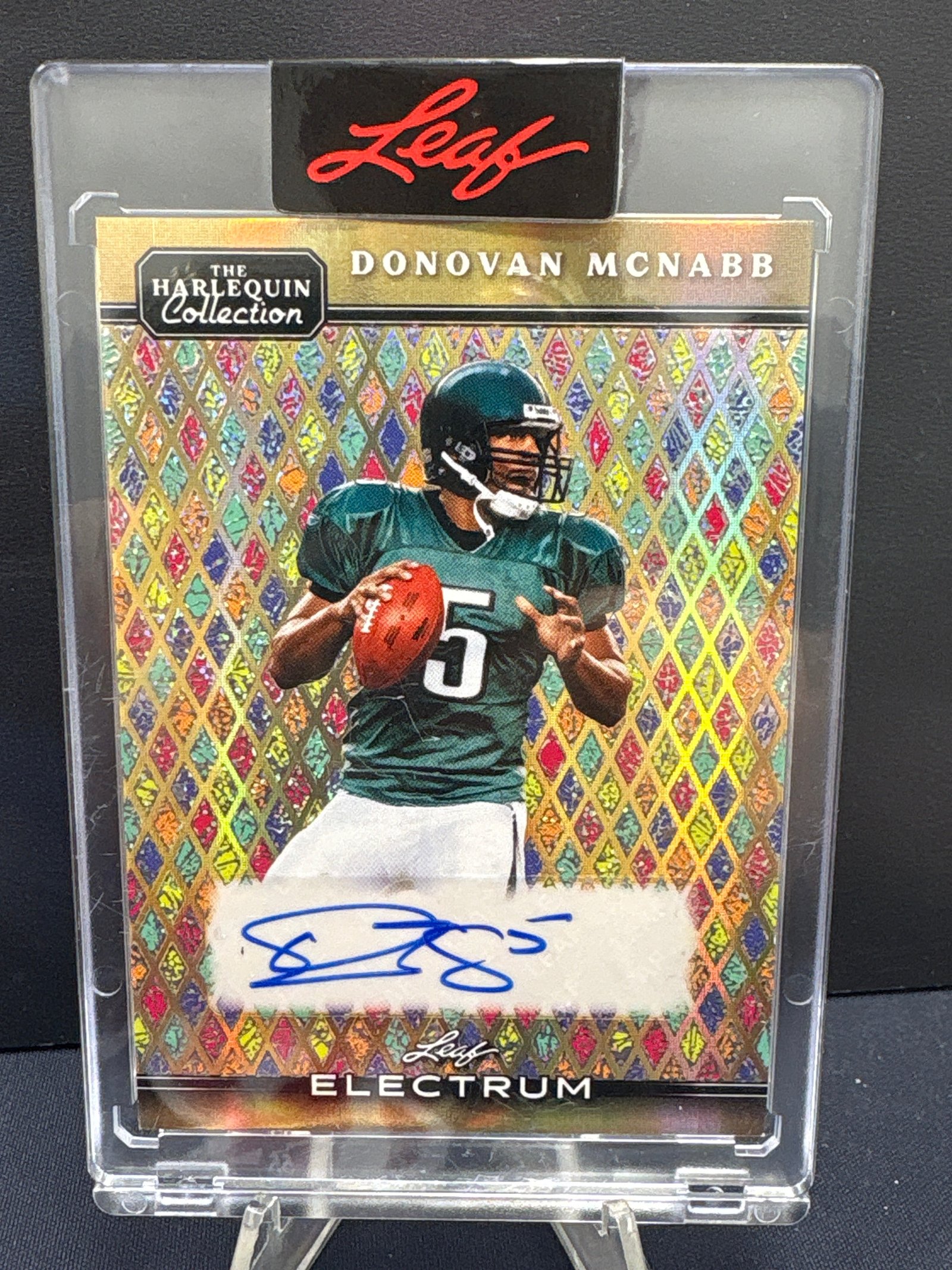 1519EF88-89EC-4037-9BCB-D5C0FC255510 Donovan Mcnabb 2025 Leaf The Harlequin Collection #1/1 Autograph - Image 1