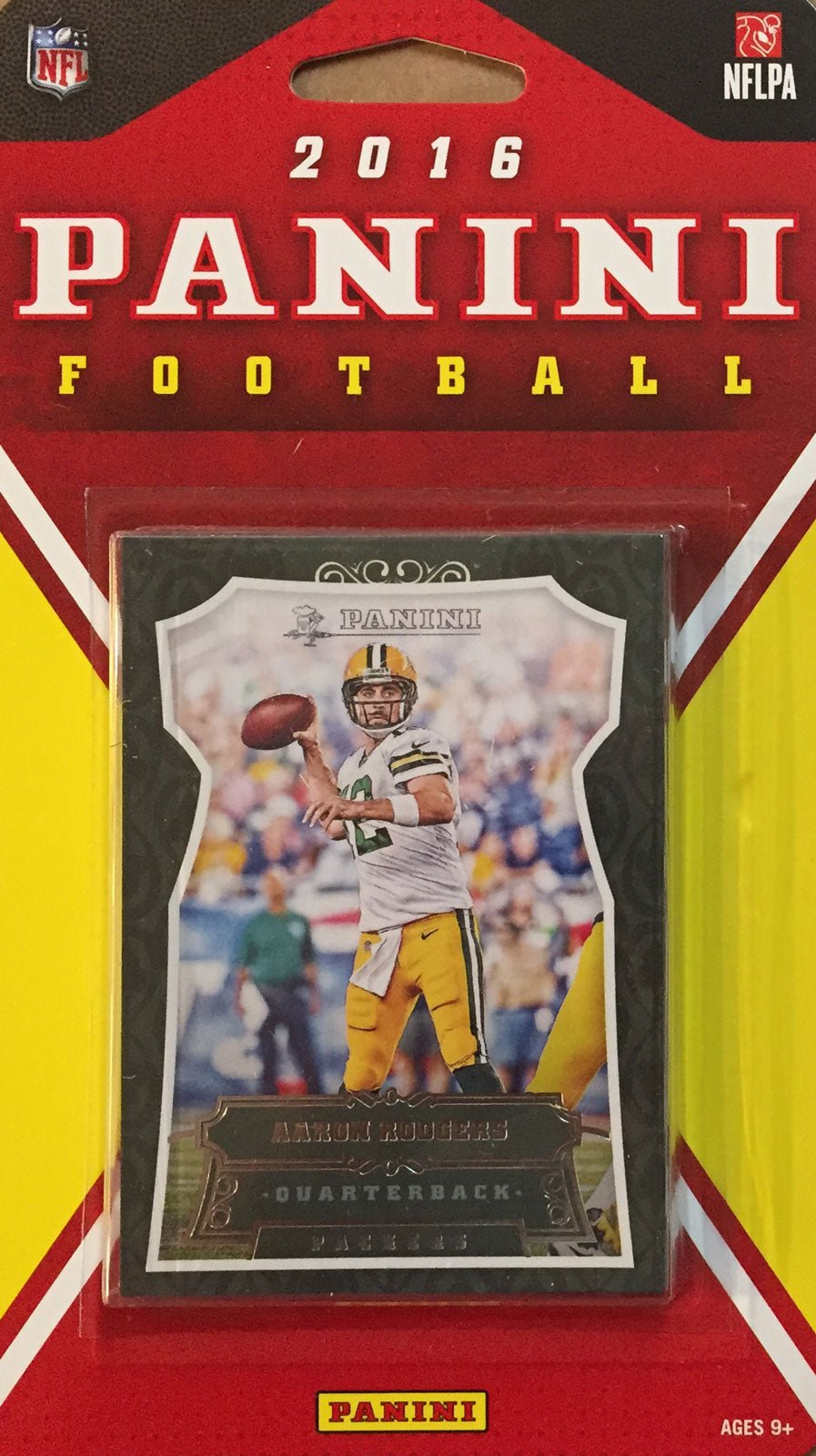 16pan_a46d5b62-fcb2-4277-b8bf-b97cb84a5534 Green Bay Packers 2016 Panini Factory Sealed Team Set - Image 1