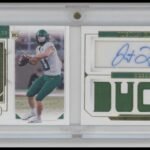 2020 Panini N. T. Collegiate Player Booklet Justin Herbert #/99 Auto #4