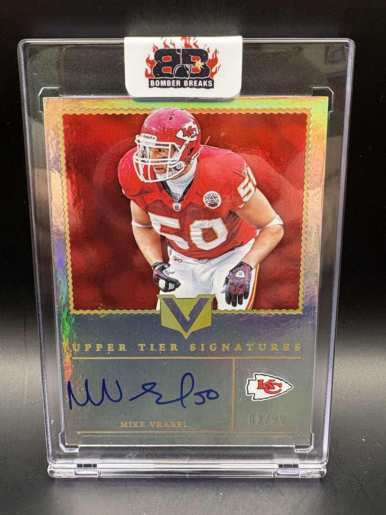 54482172-front Mike Vrabel 2017 Panini Vertex #UT-MV Auto #/99 - Image 1