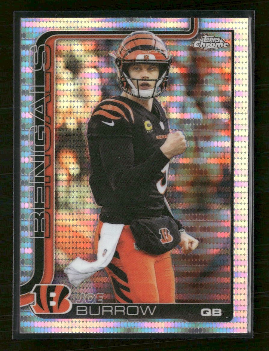 56705833-front 2025 Topps Chrome Pulsar Refractor Joe Burrow #61 - Image 1