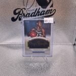 2013-14 Panini Immaculate The Greatest
16/49 Elgin Baylor #28 Auto HOF