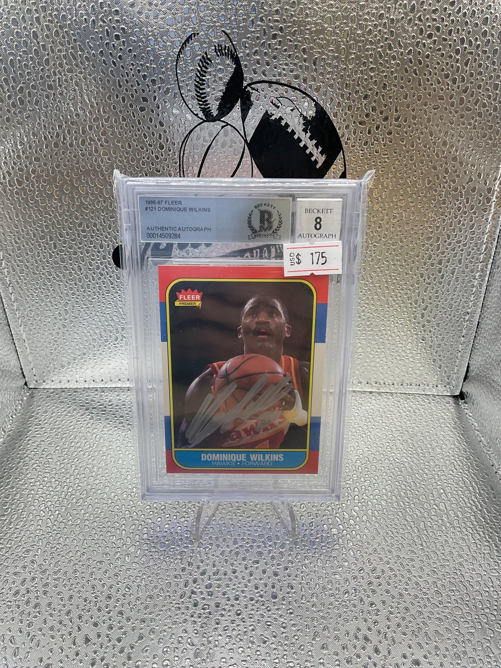 8B8092A7-A392-47E6-834B-79429E00103A 1986-87 Fleer #121 Dominique Wilkins~ Beckett Auto 8 - Image 1