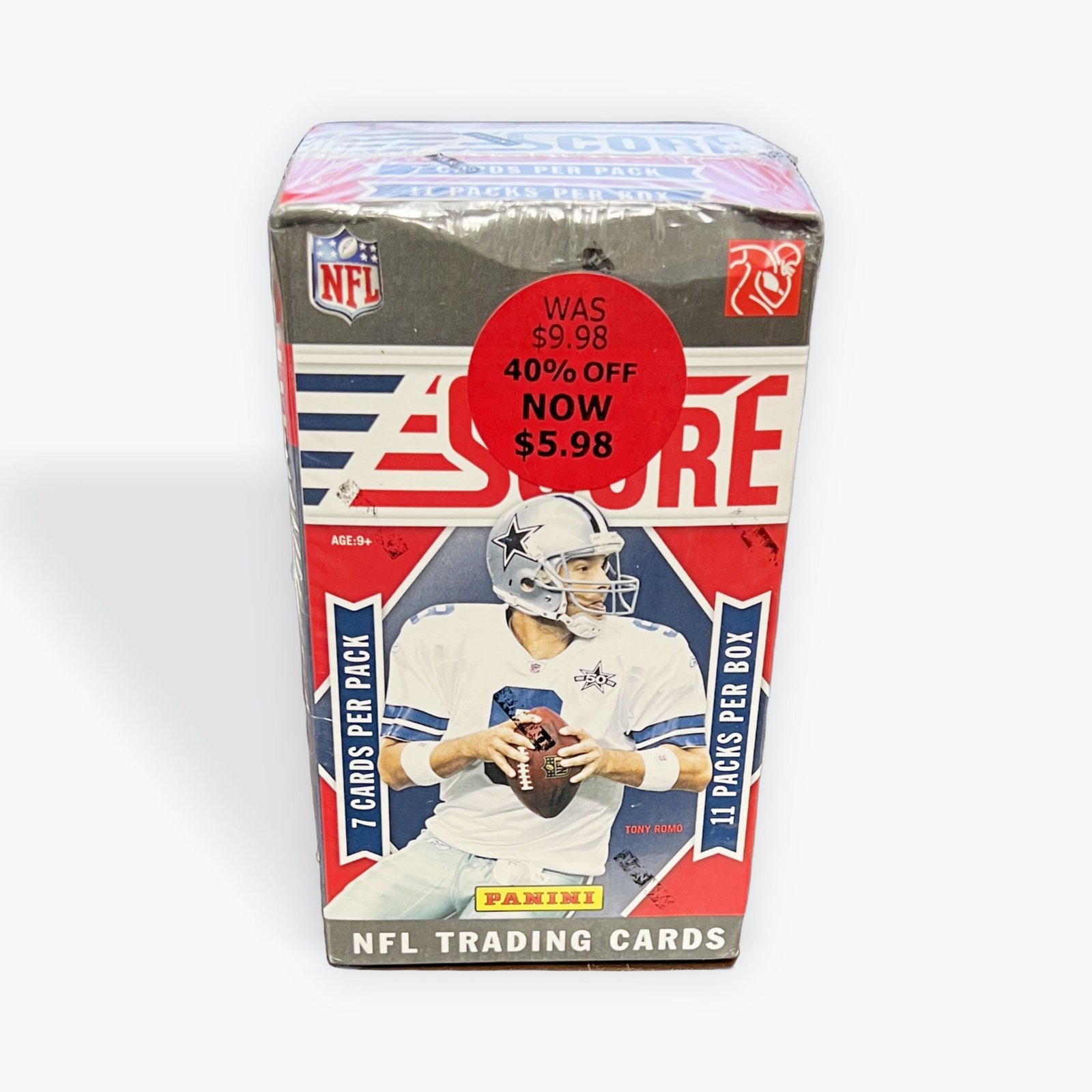 s680129065388134146_p3477_i1_w2880 2011 Score Football Blaster Box - Image 1